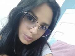 AnaisHilton - female with black hair webcam at xLoveCam