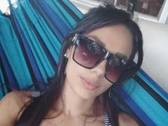 AnaisHilton - female with black hair webcam at xLoveCam