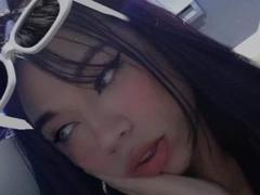 AndreaCutes - shemale webcam at xLoveCam