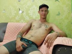 AndresRomano - male webcam at xLoveCam