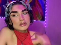 AngelStriptease - shemale with black hair webcam at xLoveCam