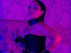 AngelaRosie - female with black hair webcam at LiveJasmin