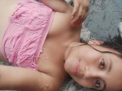 AngelaSexyCute - female webcam at xLoveCam