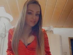 AngelaStorm - female with brown hair and  small tits webcam at xLoveCam