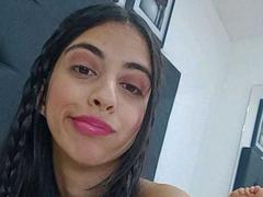 AnnaAlvarez - female webcam at xLoveCam