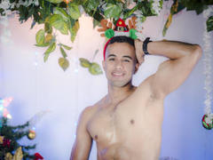 AntoineDean - male webcam at xLoveCam