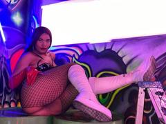 AntonellaMaswell - female with red hair and  big tits webcam at LiveJasmin