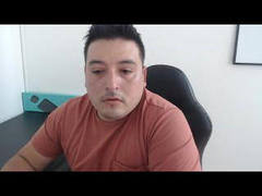 AntonyCruz - male webcam at xLoveCam