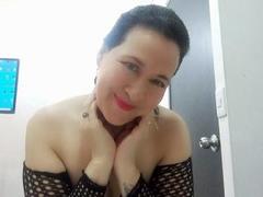 AnyaGreen - female with brown hair and  big tits webcam at xLoveCam