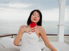 AphroditeG - female with black hair webcam at xLoveCam