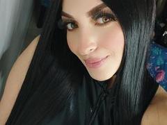 ArianaCortes - female with black hair webcam at xLoveCam