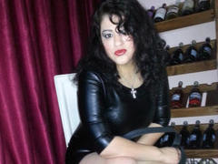 AriesQueenForU - female with black hair and  small tits webcam at xLoveCam