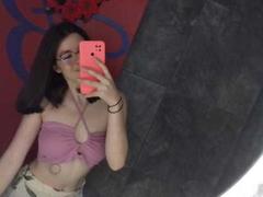 AshlieLaker - female with brown hair webcam at xLoveCam