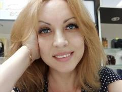 AsolFab - female webcam at xLoveCam