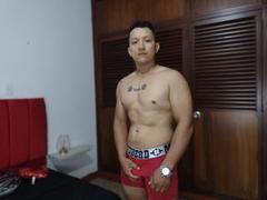 Astorb - male webcam at xLoveCam