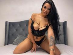 AthenaGrayx - female webcam at xLoveCam