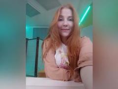 Aurelia_World - female with brown hair and  small tits webcam at ImLive