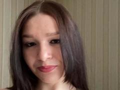 AvaCandy - female with brown hair webcam at xLoveCam