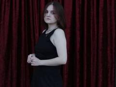 AveryVeksler - female with brown hair webcam at xLoveCam