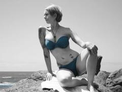 BeachSchnecke-hot - blond female webcam at xLoveCam