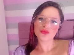 BelaElisth - female with red hair webcam at xLoveCam