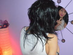 LadyKate111 - female with black hair webcam at ImLive