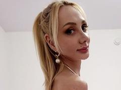 BettyMassey - blond female with  big tits webcam at LiveJasmin