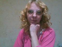 BlondyMarianne - female webcam at xLoveCam