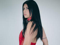 BondageGirlKs - female with black hair webcam at xLoveCam