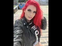 Bonnie-Stylez - female with red hair webcam at xLoveCam