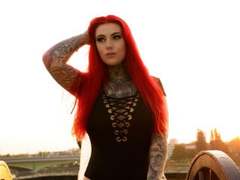 Bonnie-Stylez - female with red hair webcam at xLoveCam