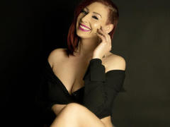 QueenDaemon - female with red hair webcam at ImLive