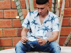 BrianCruz - male webcam at xLoveCam