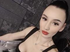 BrattyBrianna from xLoveCam