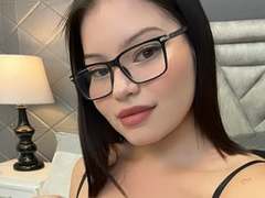 BritneyOwens - female with black hair webcam at xLoveCam