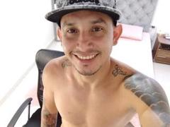 BruceGonzalesI - male webcam at xLoveCam