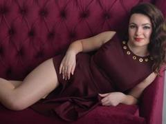 CaiseyMiss-hot - female with black hair and  big tits webcam at xLoveCam