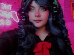 CamilaLeon - female with black hair webcam at xLoveCam