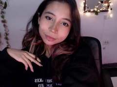 CandySoulX from xLoveCam