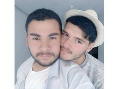 CarlAndLenny - male webcam at xLoveCam