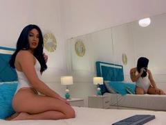 CarlyMartiness - shemale with brown hair and  small tits webcam at xLoveCam