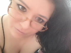 Carolina69 - female with black hair webcam at xLoveCam