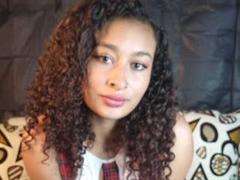 CataleyaEden - female with brown hair webcam at xLoveCam