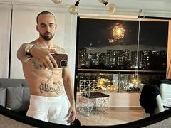 Ceasar - male webcam at xLoveCam