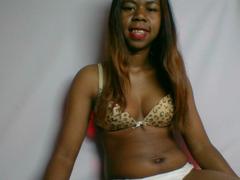 Chaiama - blond female with  small tits webcam at xLoveCam