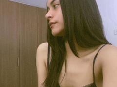 CharmingSofya69 - female with black hair webcam at xLoveCam