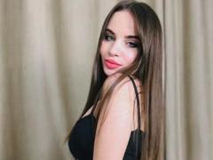 CharmingVixeny - female with brown hair webcam at xLoveCam