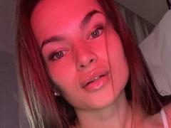 CherryManiac - female with brown hair and  small tits webcam at xLoveCam