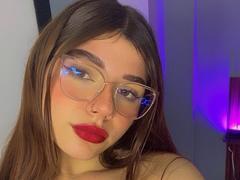 ChloeVertinely - female with brown hair and  small tits webcam at xLoveCam