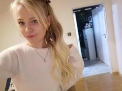 CindyxGlam - blond female webcam at xLoveCam